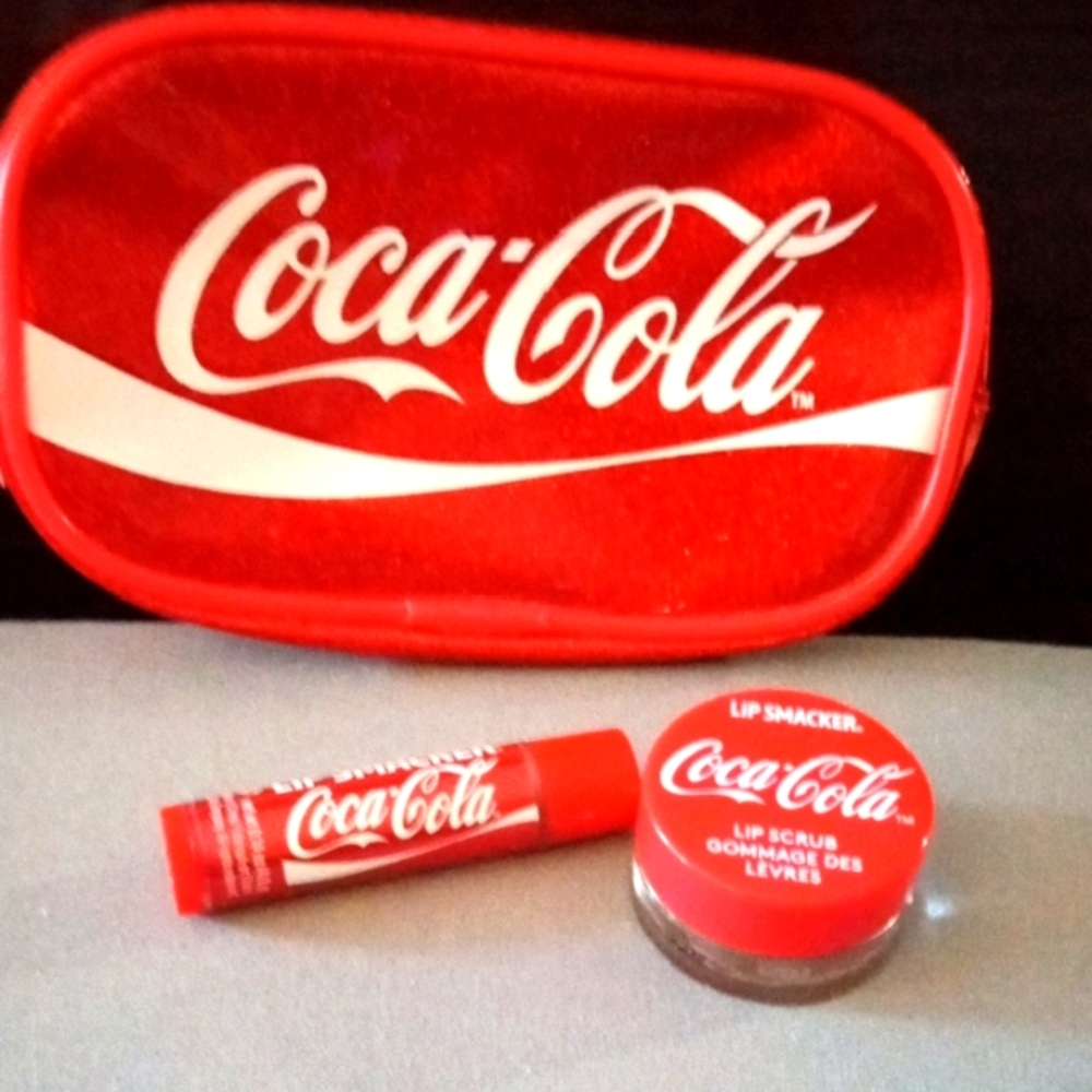 Coca-Cola Red Lip Care Set With Many Extras Inside The Makeup Case